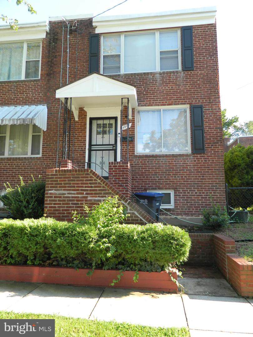 4007 Ames Street - Photo 1