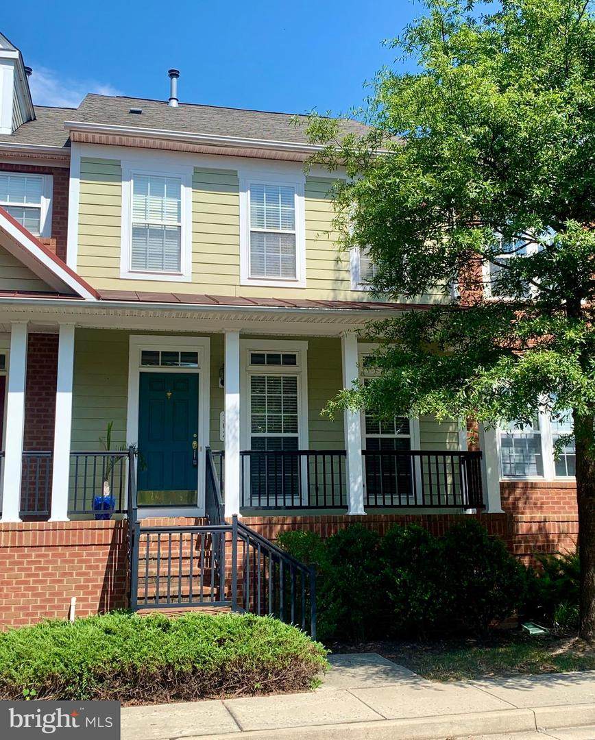 300 Dixon Street - Photo 1