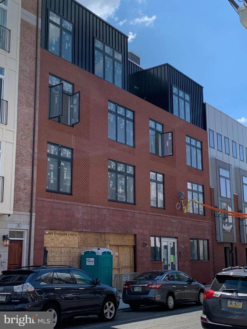 845 15TH Street - Photo 1