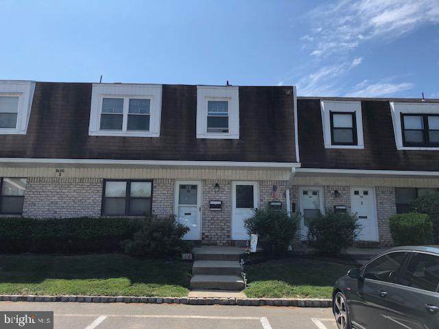205 Silver Court - Photo 1