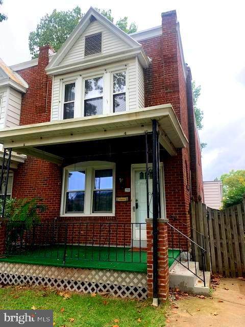 1725 Powell Street - Photo 1