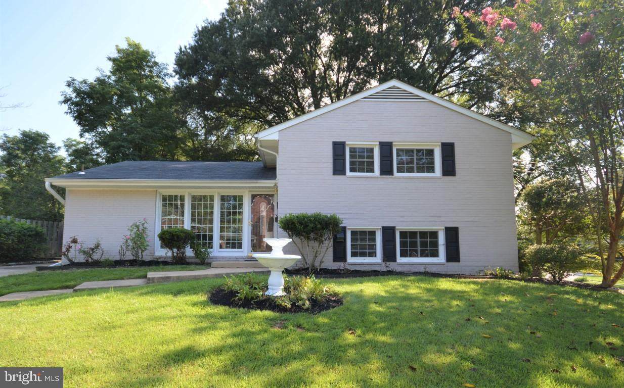 5507 Gardner Place - Photo 1
