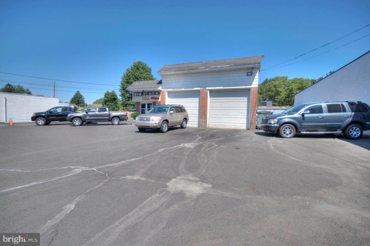 2580 Bristol Pike - Photo 1