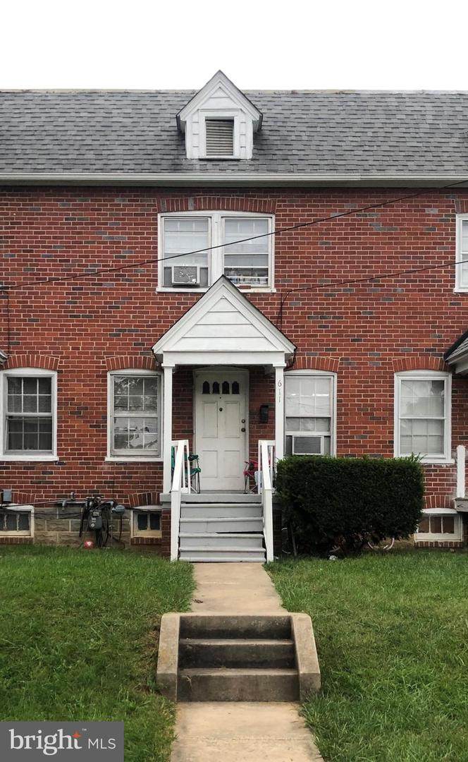 611 Smithfield Avenue - Photo 1
