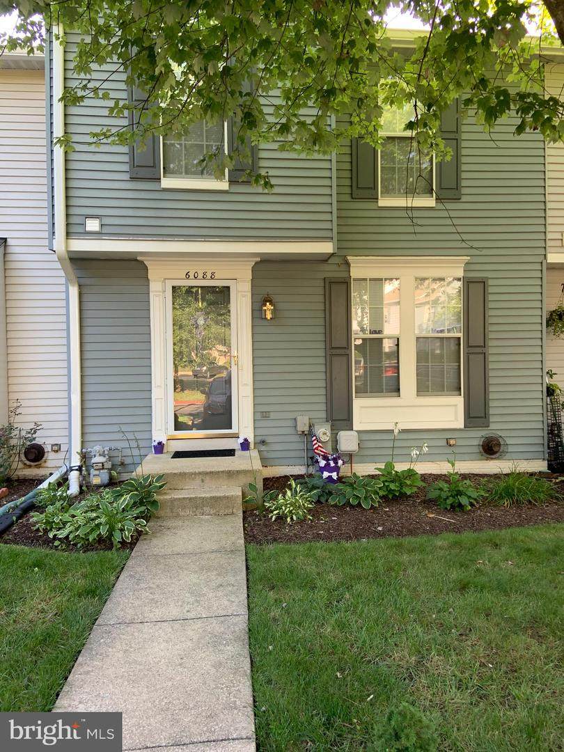 6088 Laurel Wreath Way - Photo 1