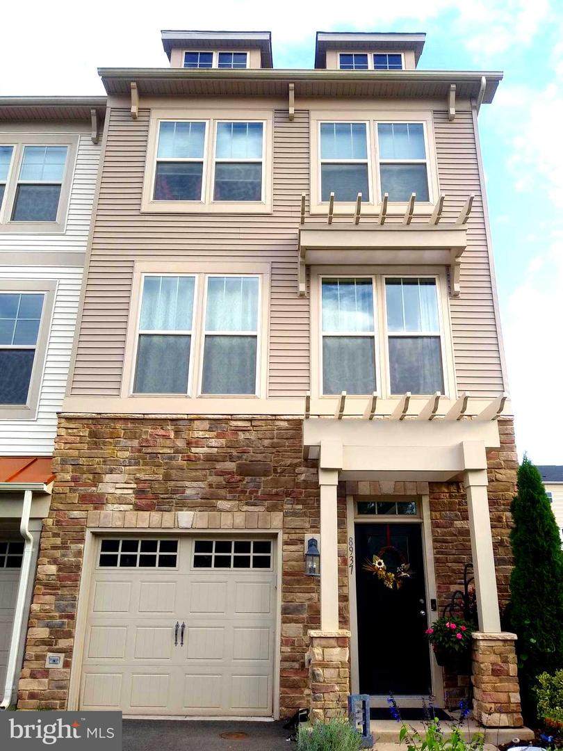 8937 Garrett Way - Photo 1