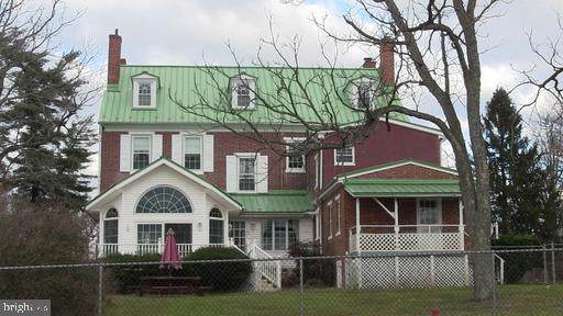 40 Retreat Road - Photo 1