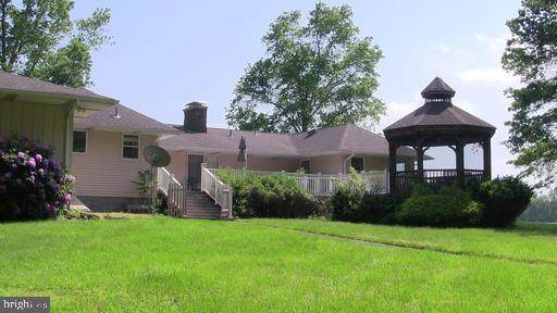 425 Ongs Hat Road - Photo 1