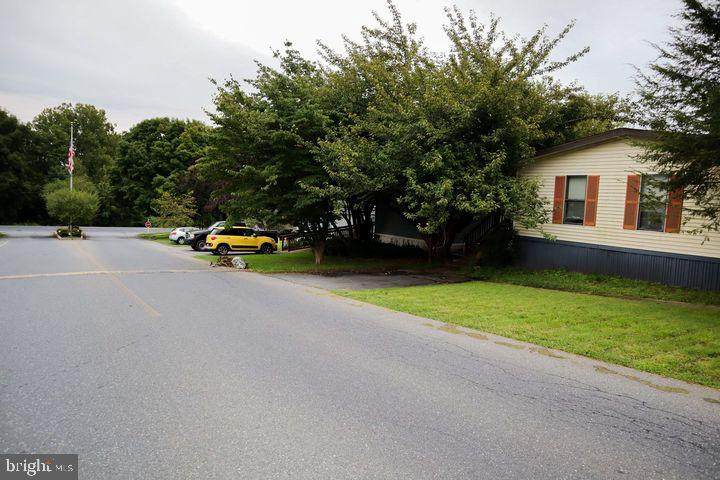 107 Dovefield Drive - Photo 1