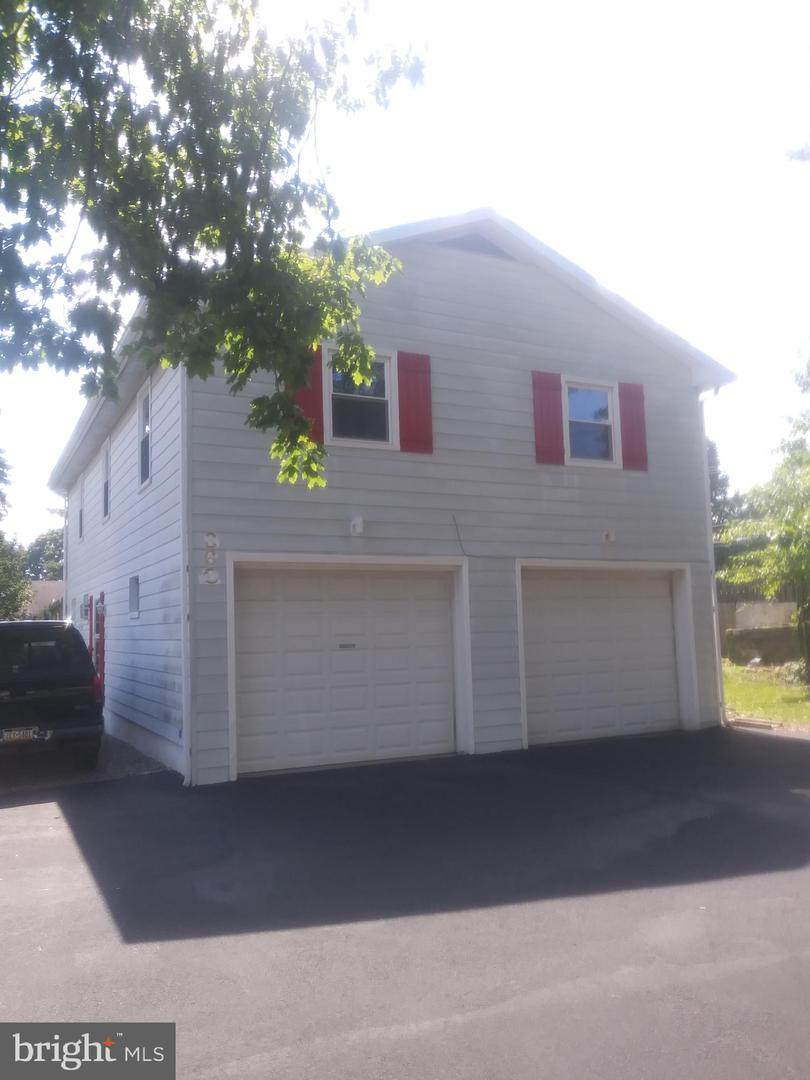 660 Ridge Pike - Photo 1