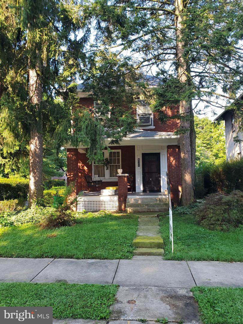 834 Duke Street - Photo 1