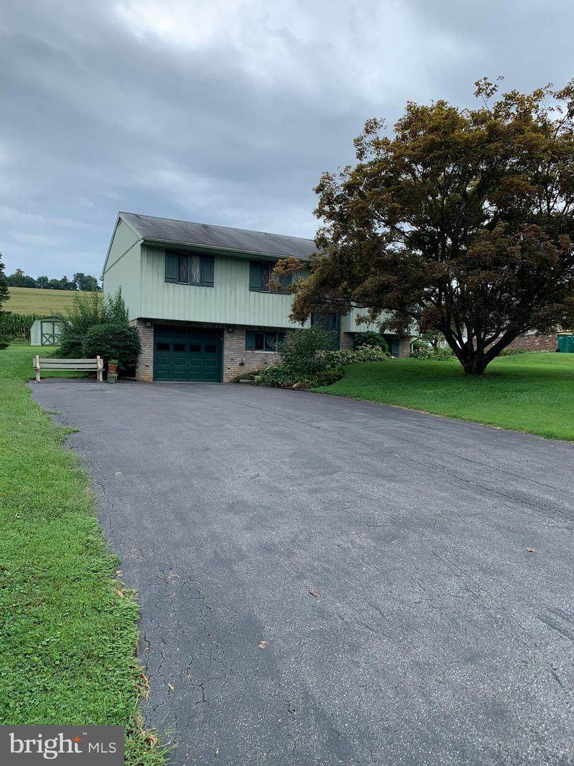 514 Blue Lane - Photo 1