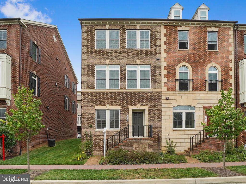 3634 Worthington Boulevard - Photo 1
