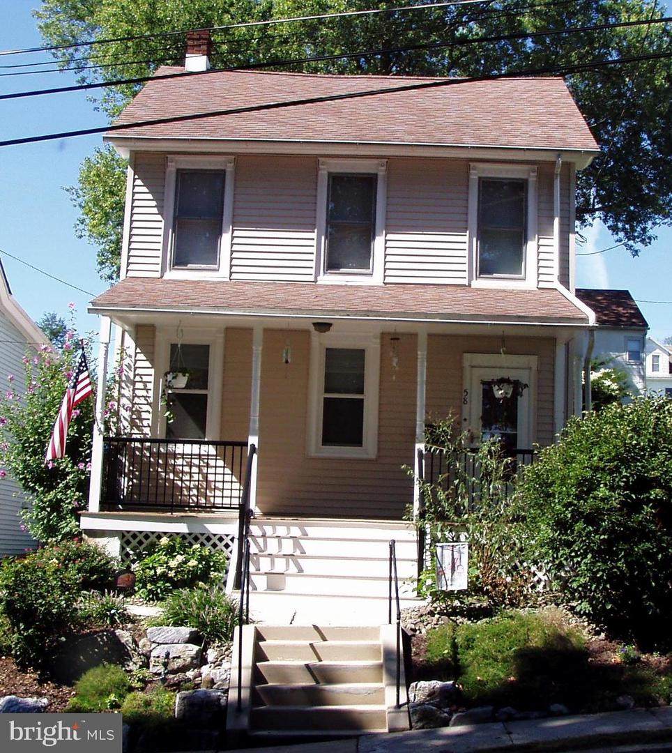 58 Chestnut Street - Photo 1