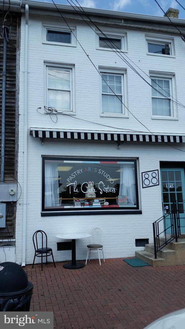 88 Clinton Street - Photo 1