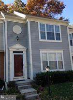 4231 Vals Way - Photo 1