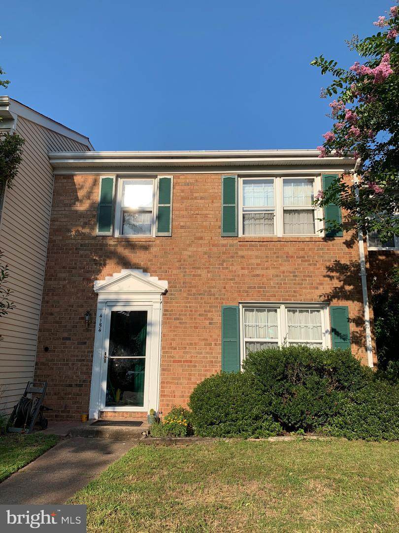 4154 Hamlin Court - Photo 1