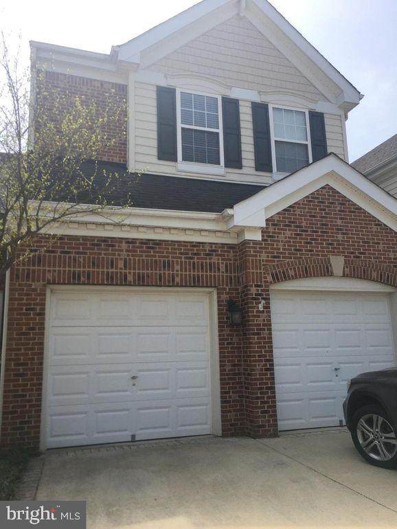 7113 Piney Woods Place - Photo 1