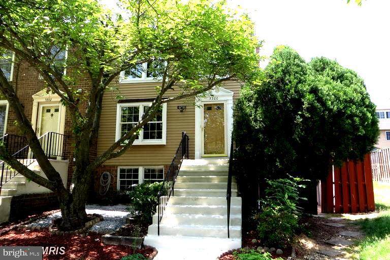 5300 Martinique Lane - Photo 1