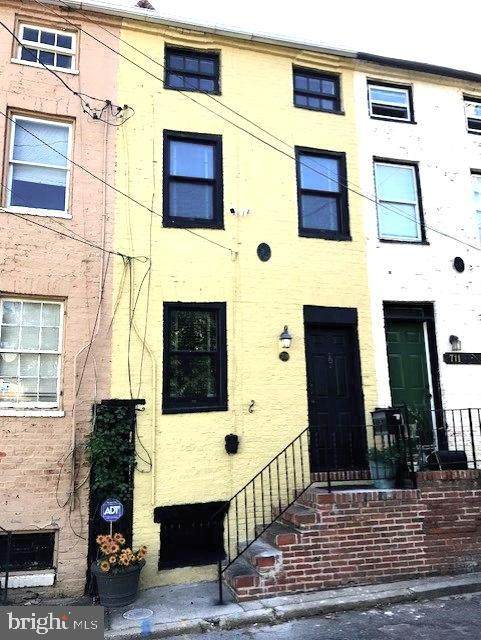 709 Monument Street - Photo 1