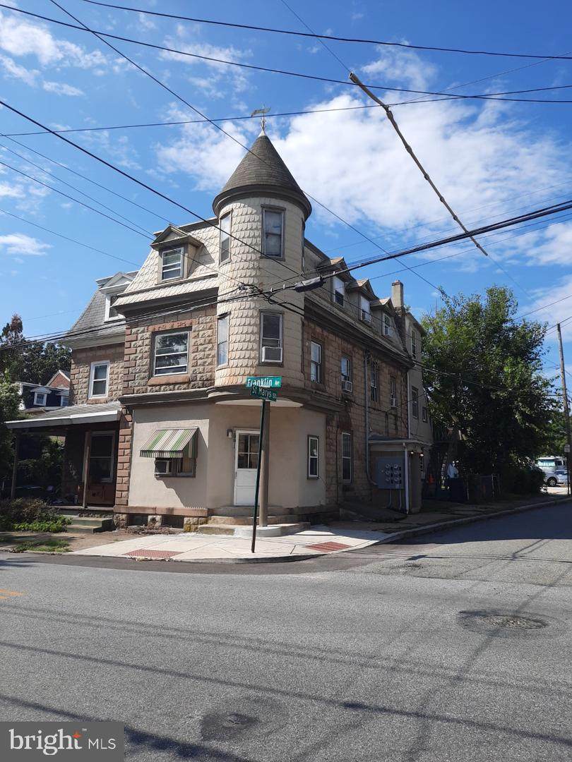 198 Franklin Avenue - Photo 1