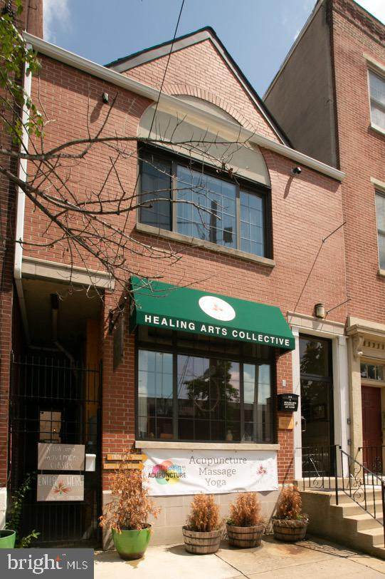 519 9TH Street - Photo 1