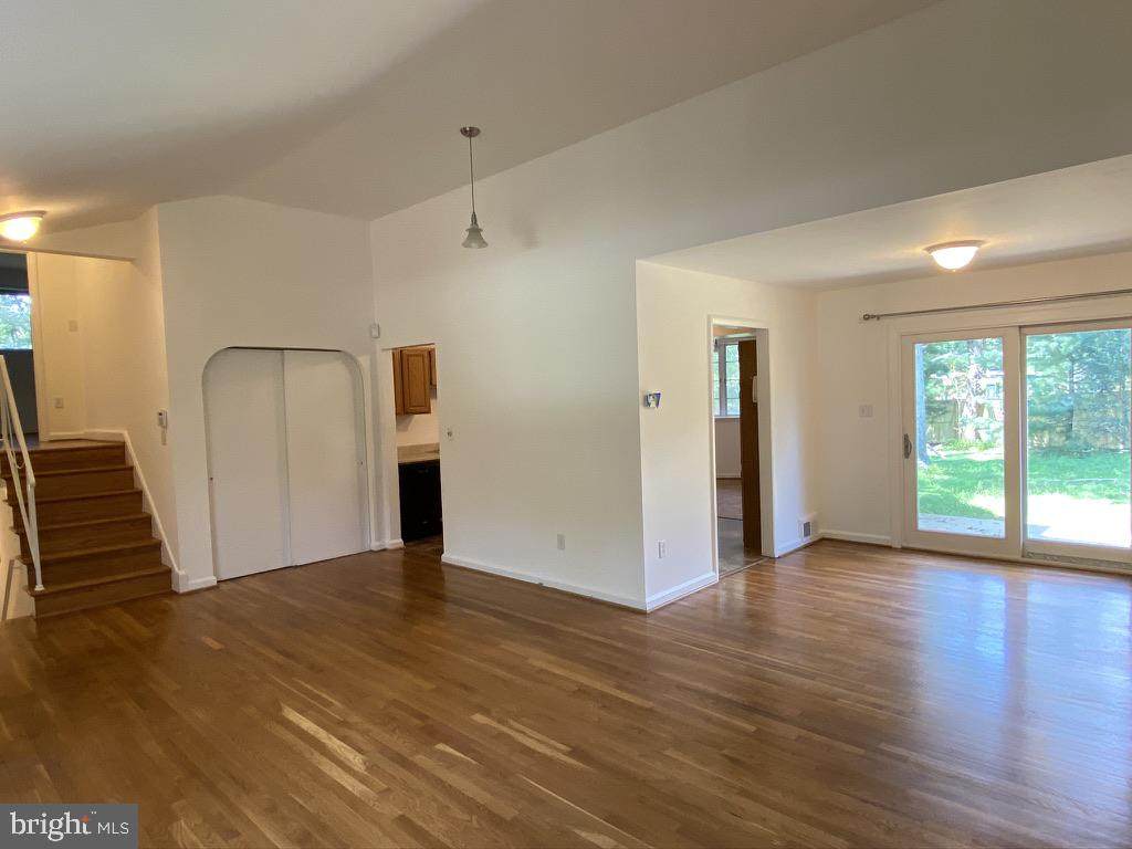 3806 Sulgrave Drive - Photo 1