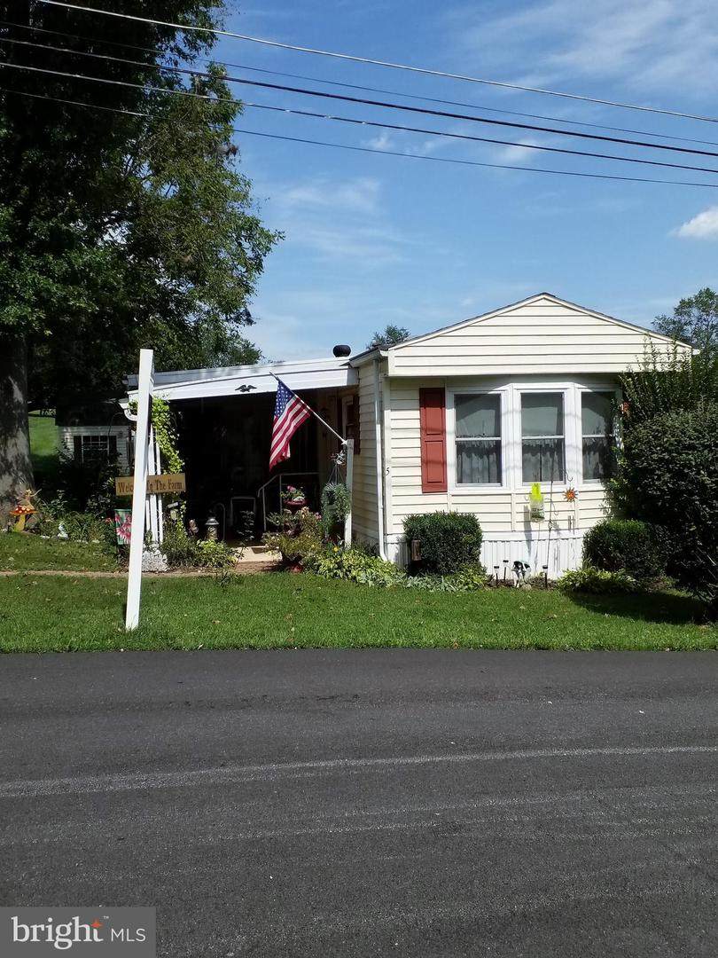 5 Terrace Drive - Photo 1
