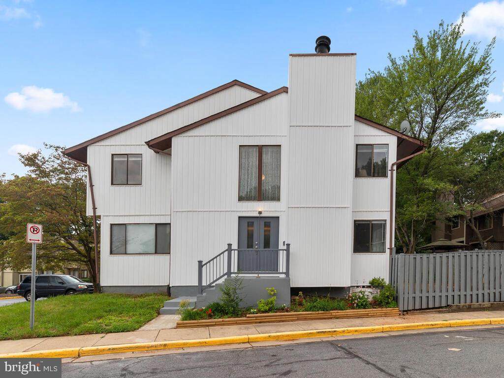 18519 Split Rock Lane - Photo 1