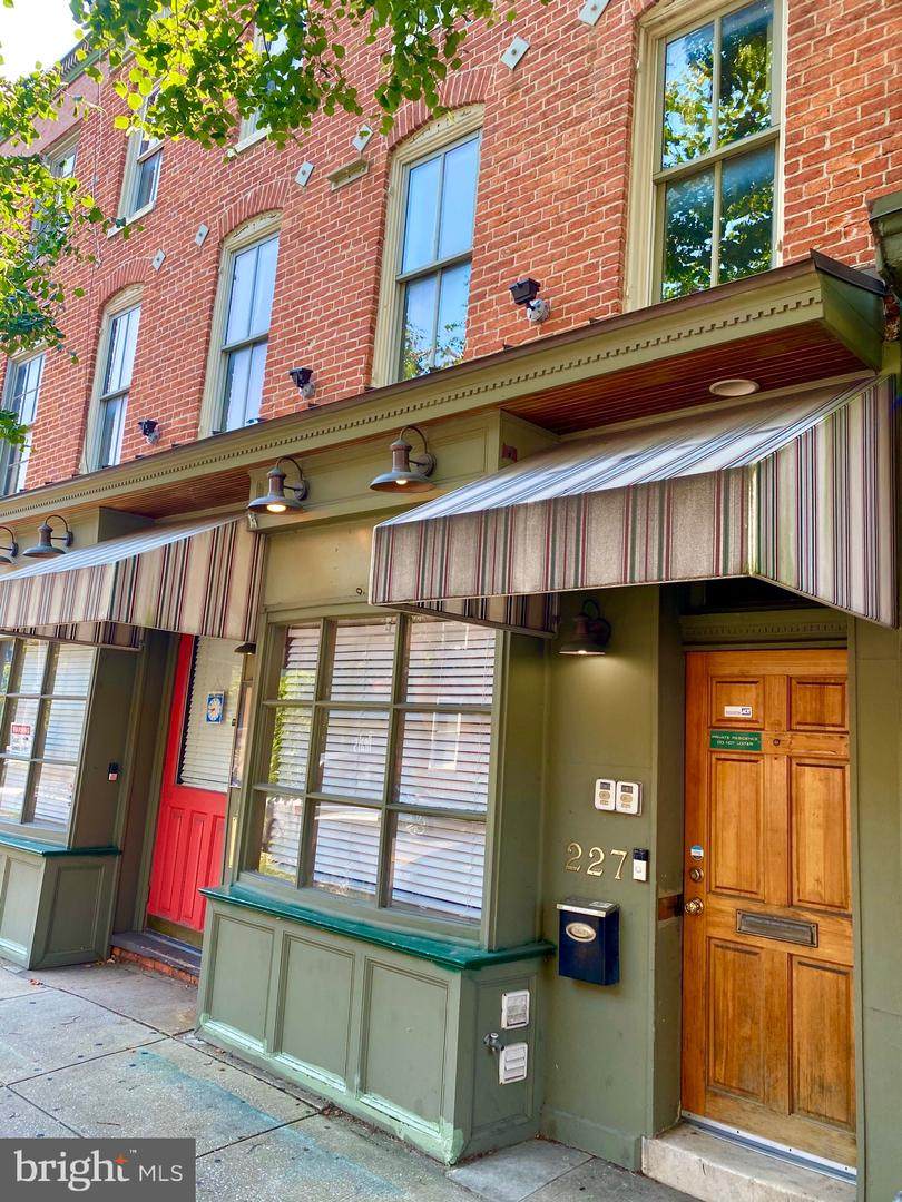 227 W READ ST - Photo 1