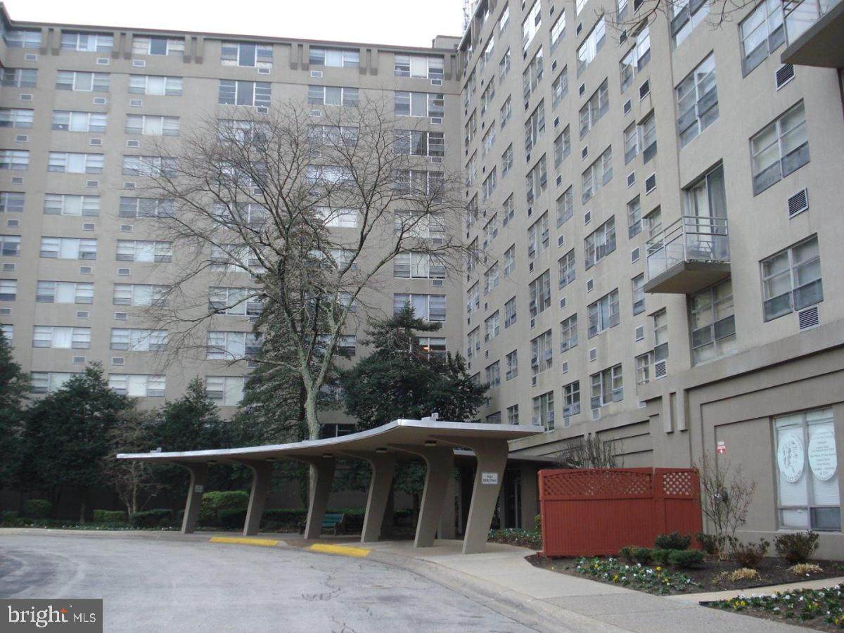 1030 Lancaster Avenue - Photo 1