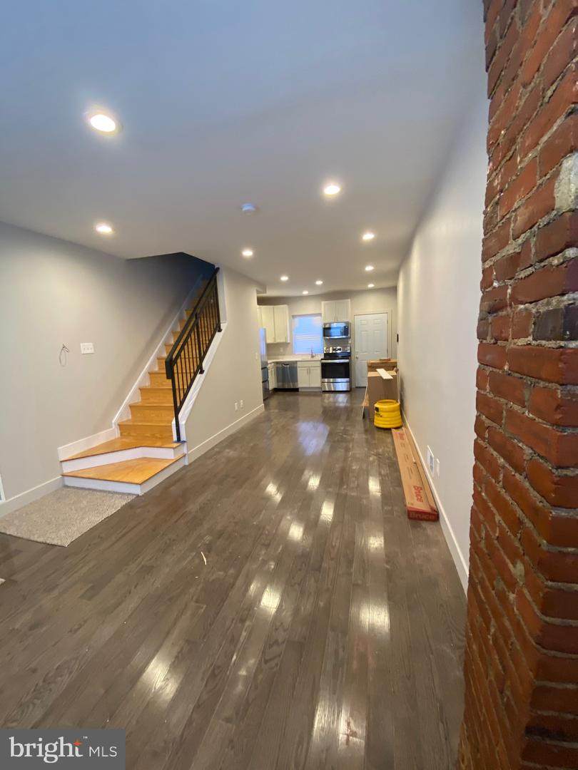 2421 Clarion Street - Photo 1