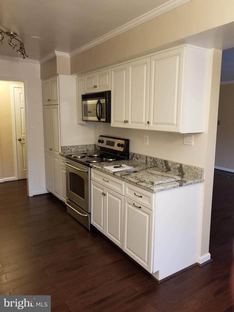 3334 Spring Lane - Photo 1