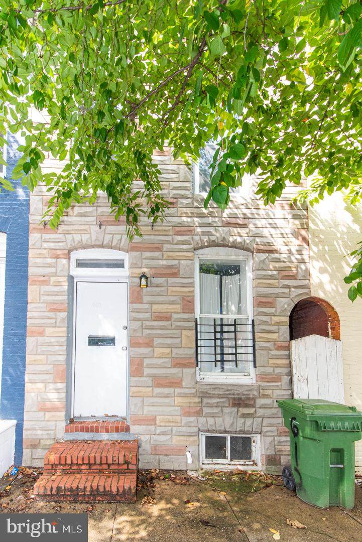 610 Montford Avenue - Photo 1