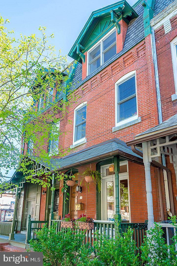 4402 Sansom Street - Photo 1