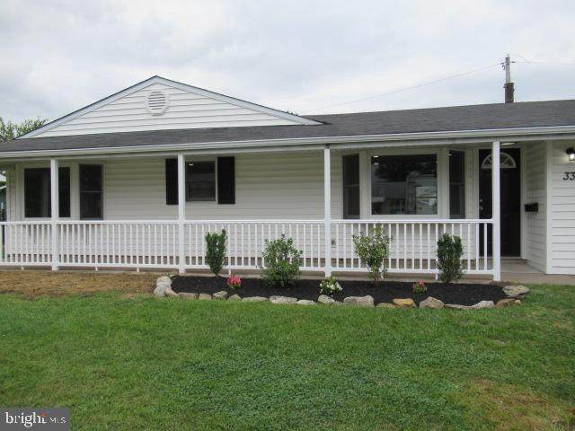 33 Farmbrook Drive - Photo 1