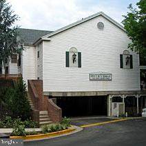 2050 Calvert Street - Photo 1