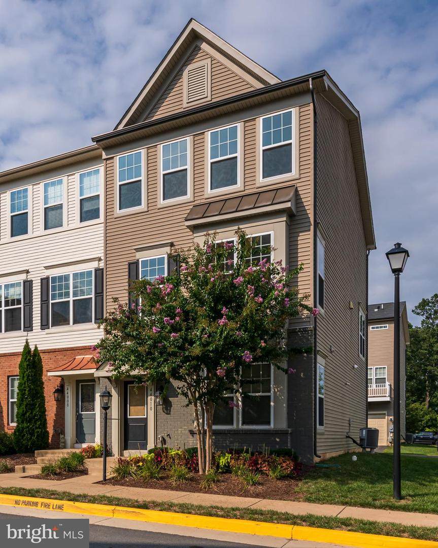 44010 Etna Terrace - Photo 1