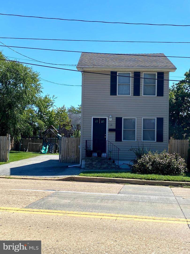 110 Dupont Road - Photo 1