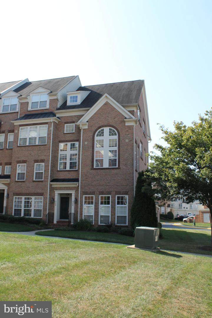 9564 Walker Way - Photo 1