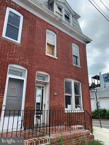 537 Franklin Street - Photo 1