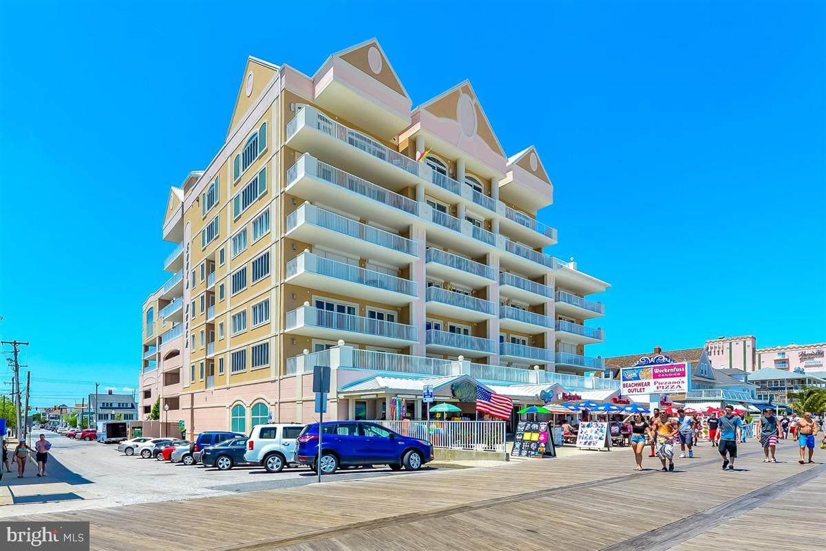 6 7TH Street - Photo 1