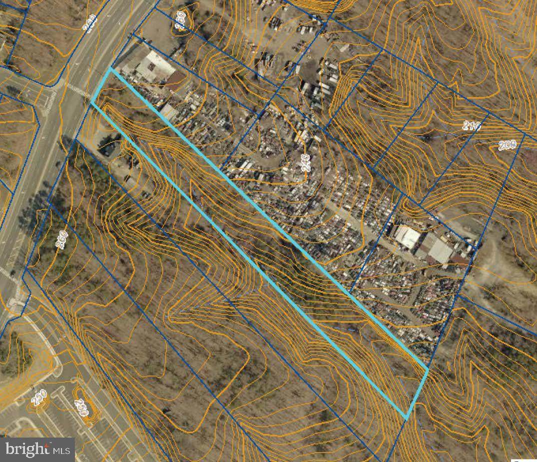 13075 Minnieville Road - Photo 1