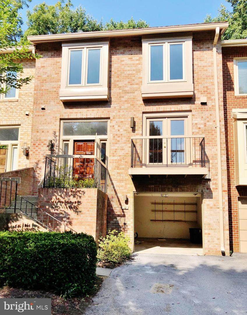12 Valerian Court - Photo 1