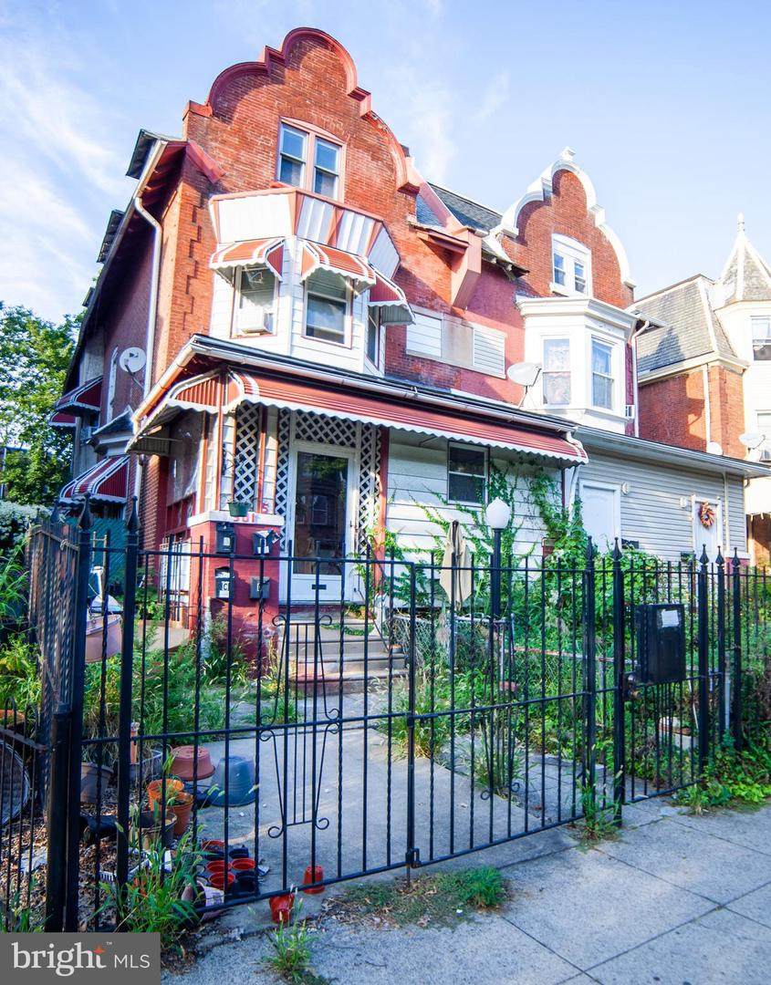 5015 Cedar Avenue - Photo 1