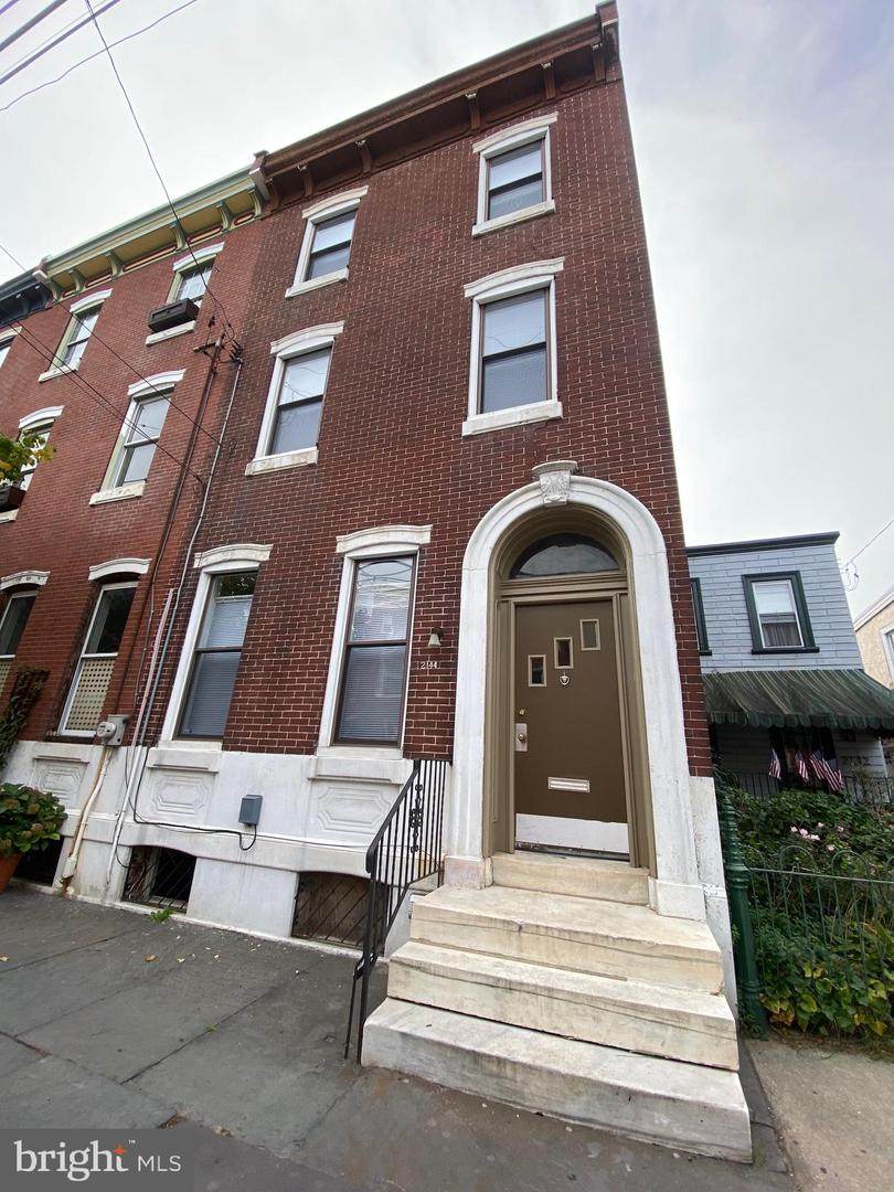 2144 Cumberland Street - Photo 1