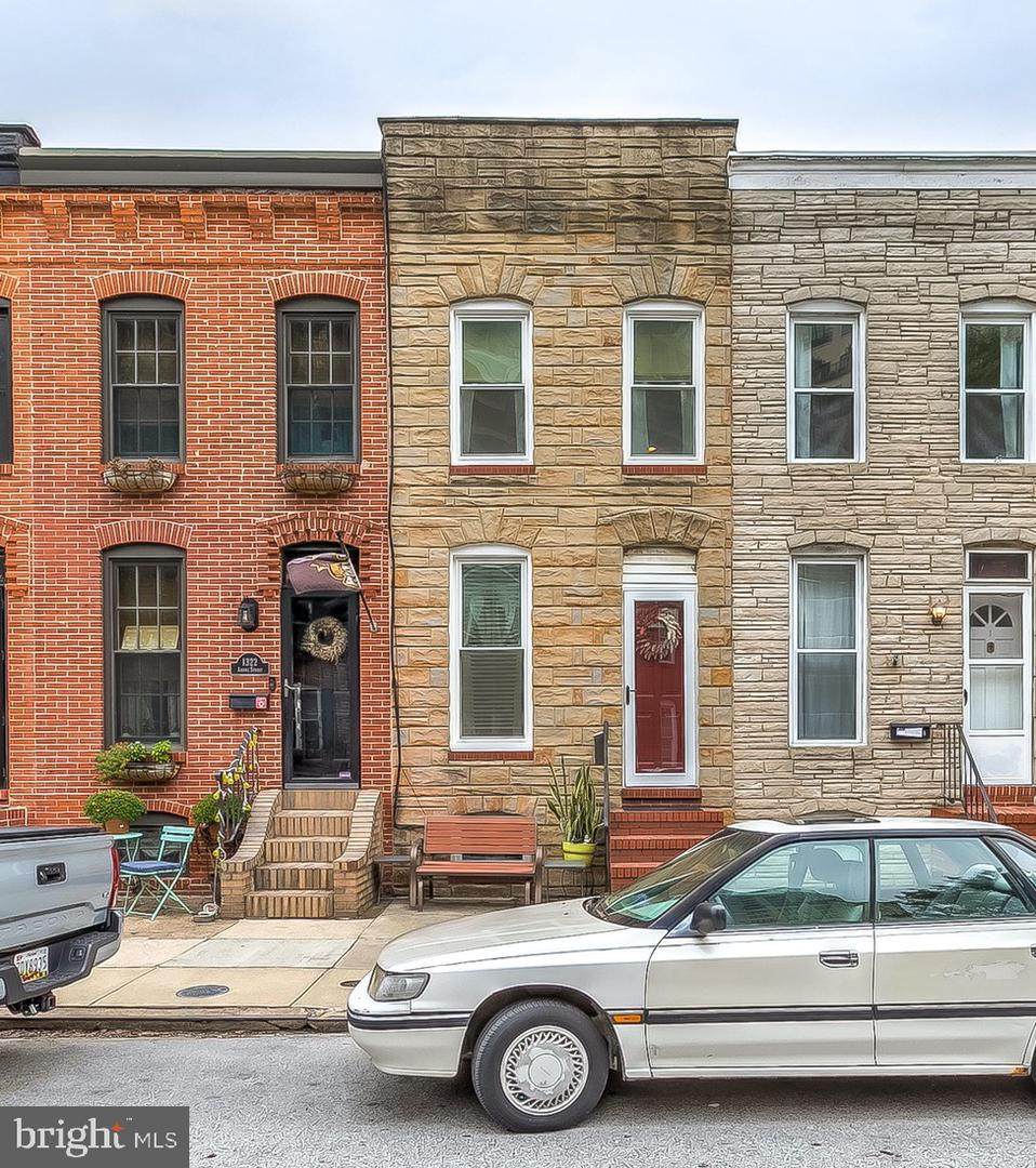 1320 Andre Street - Photo 1