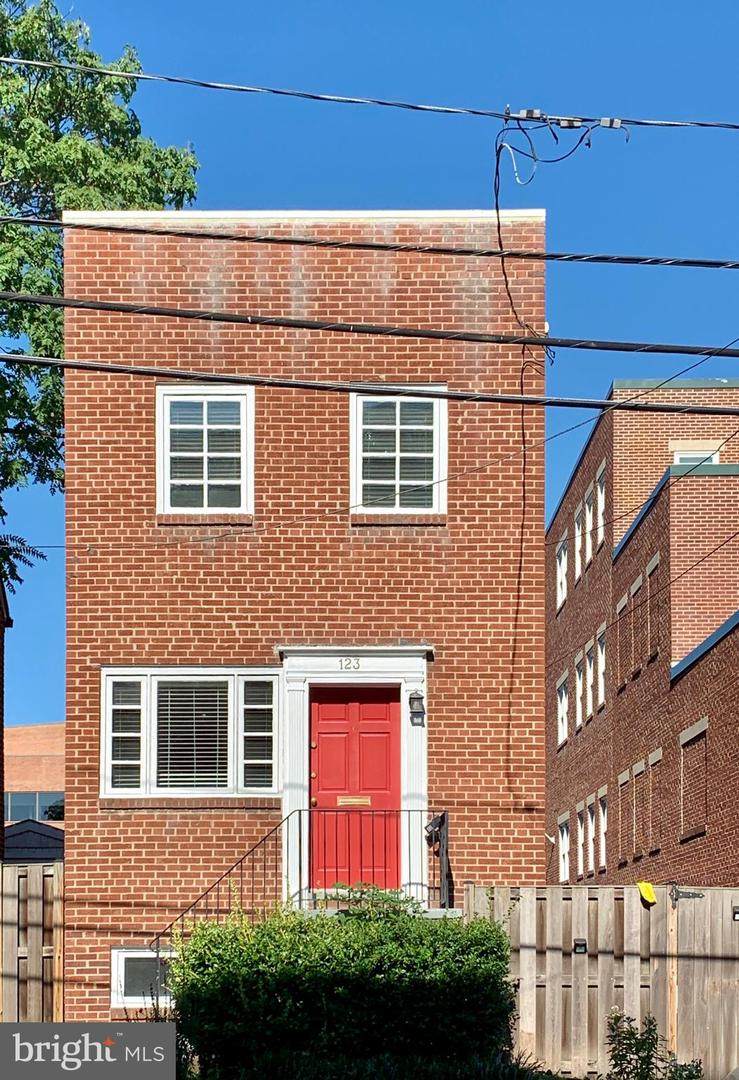 123 West Street - Photo 1