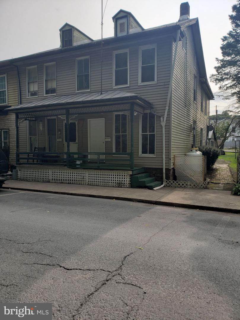 153 Front Street - Photo 1