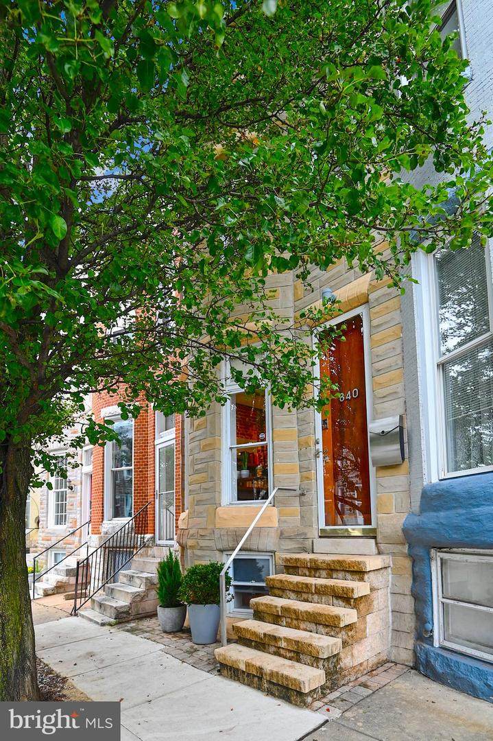 840 34TH Street - Photo 1